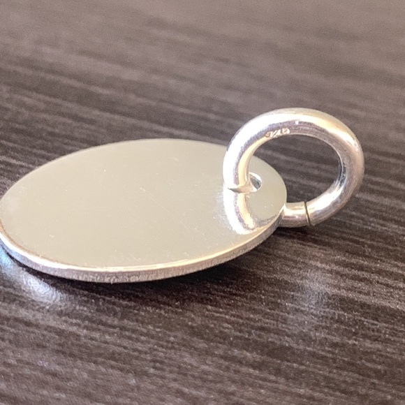 Sterling Silver Oval Engravable Pendant on Heavy Gauge Loop NWT‎ (One) - Picture 3 of 4